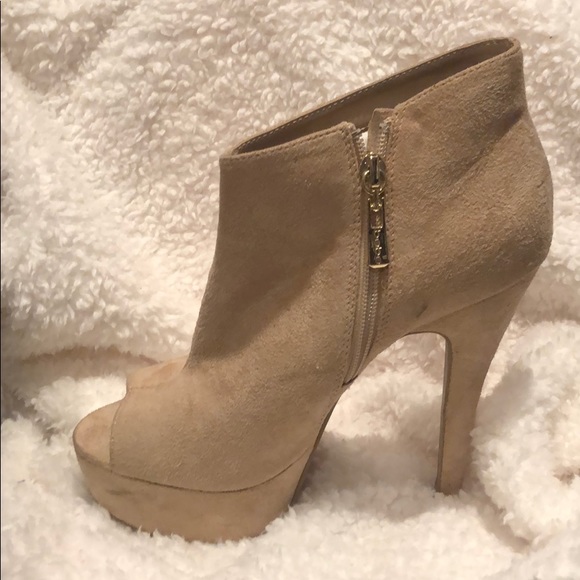 Open toe booties from bebe!!! - Picture 4 of 5